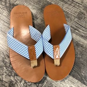 brooks brothers flip flops